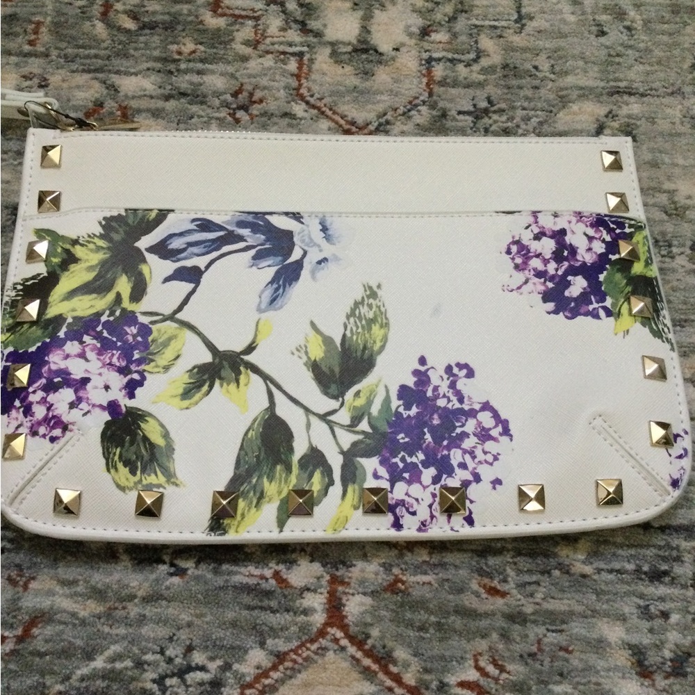 White House Black Market Clutch